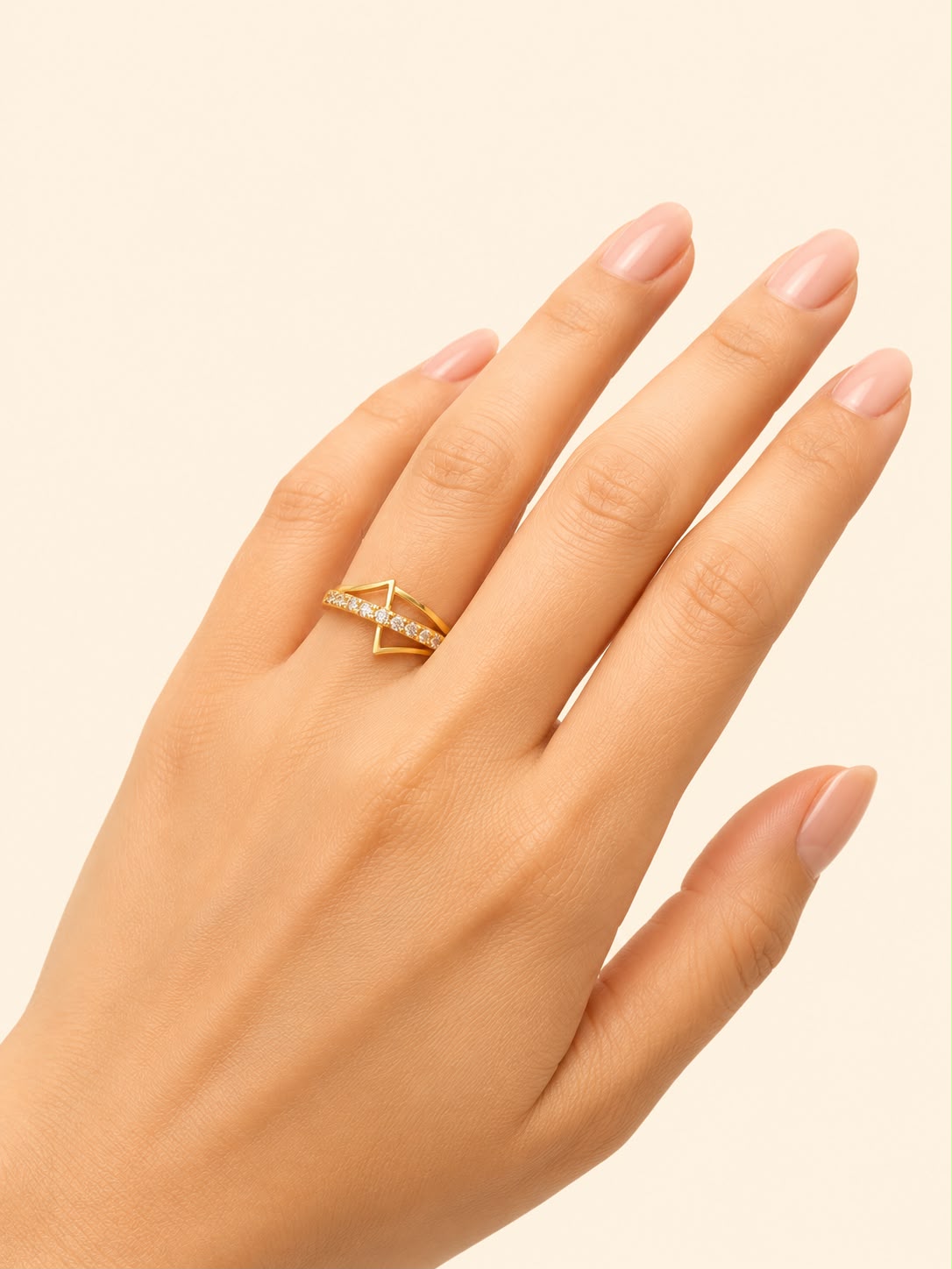 22K GOLD WOMEN RING