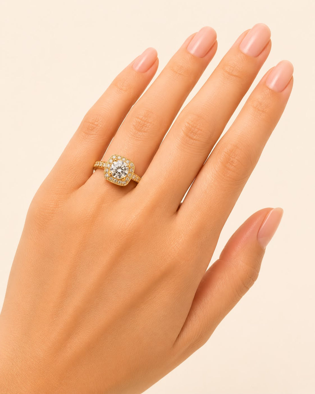 Classic 22K Gold Stone Ring