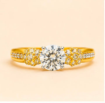 Graceful Glow Gold Ring