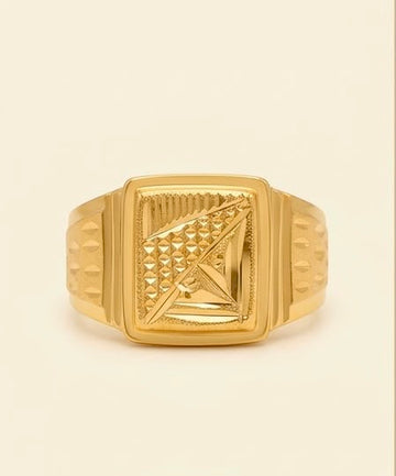 Noble 22k Gold Ring