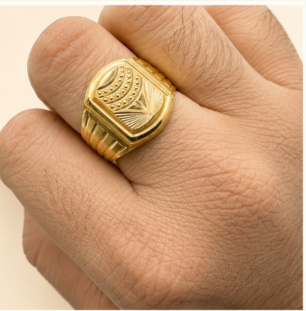 The Paramount 22k Gold Ring