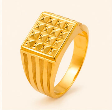 Grid Pattern 22k Gold Ring
