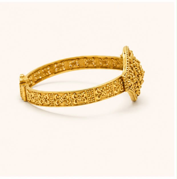 Heritage 22k Gold Bracelet