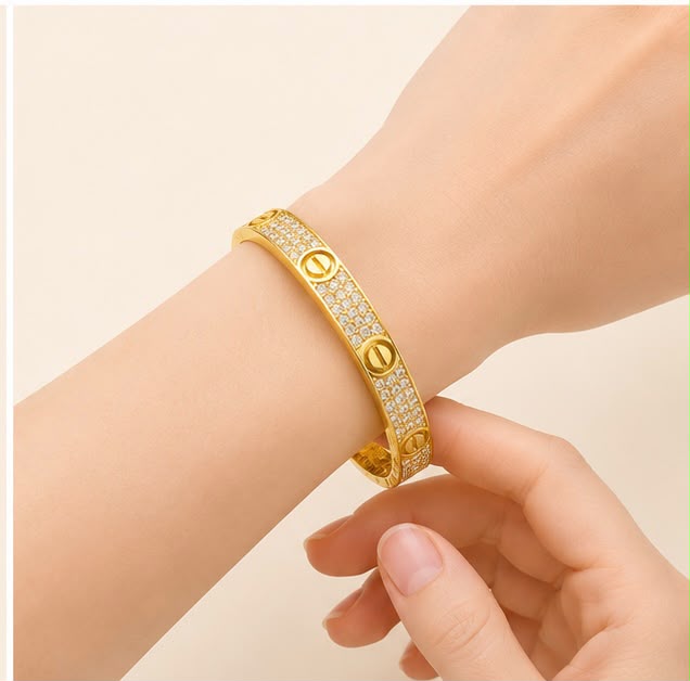 Cartier piece 22k Gold Bracelet
