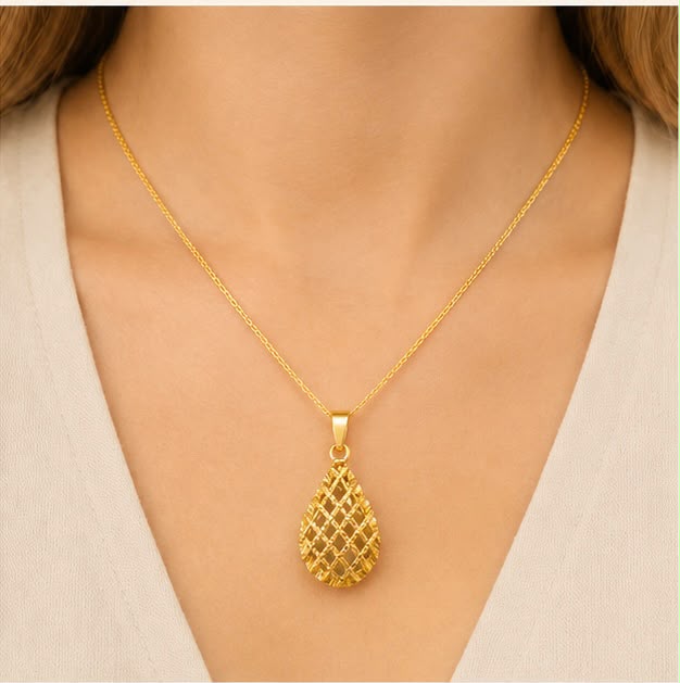Golden Lattice 22K Gold Pendant