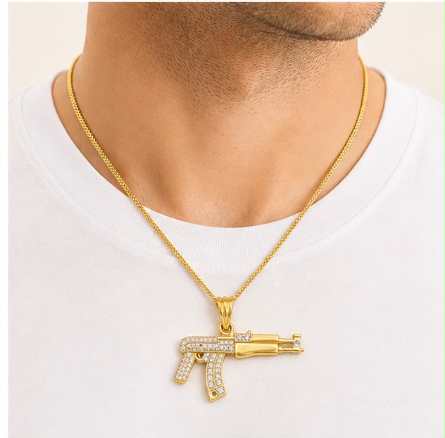AK Style 22K Gold Pendant