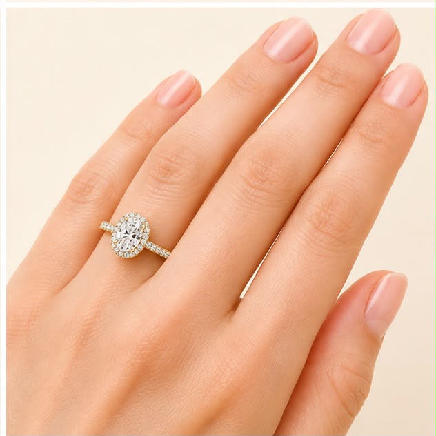 Luxe Oval Diamond Ring
