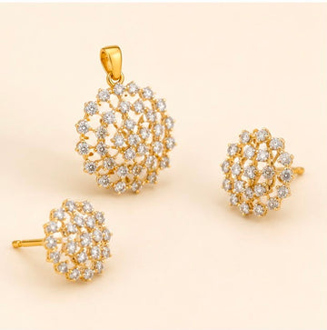 Cluster Diamond Pendant Set