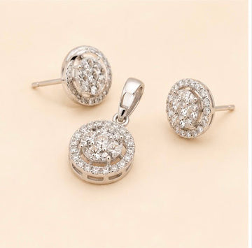 Designer Diamond Pendant Set