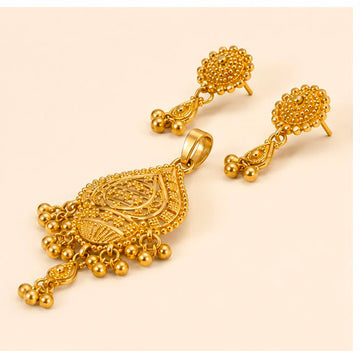 22K Gold Ethnic Pendant Set