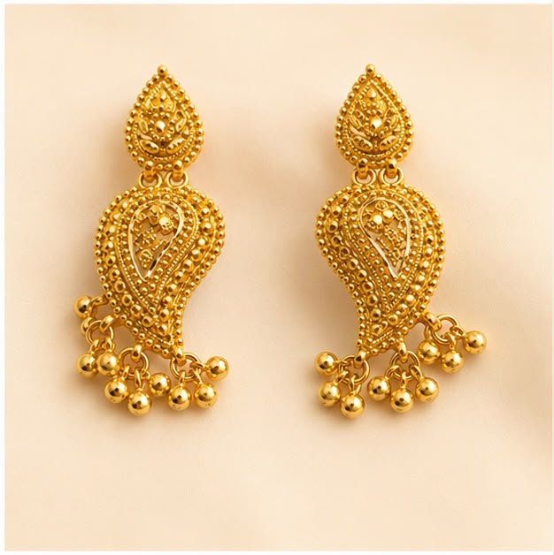 22K Gold Artisan Pendant Set