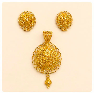 22K Gold Oval Pendant Set
