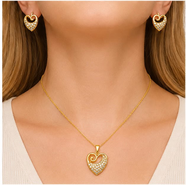22K Gold Romantic Pendant Set