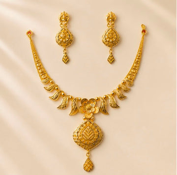 22K Gold Ornate Necklace Set