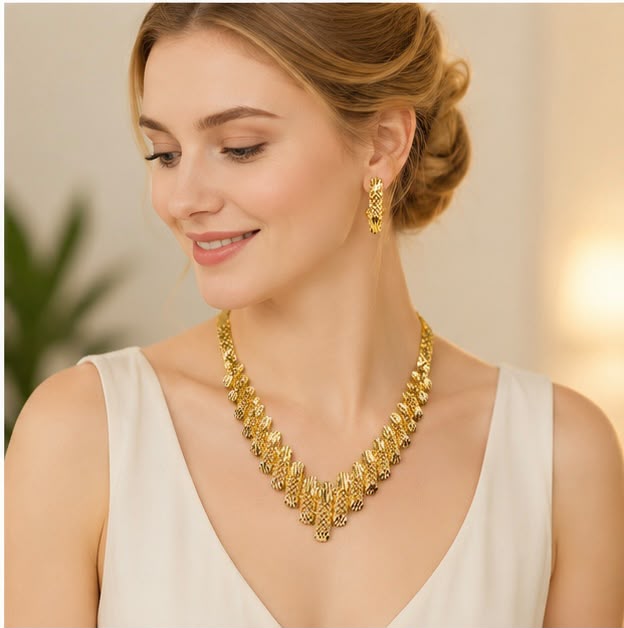 22K Gold Artisan Necklace Set
