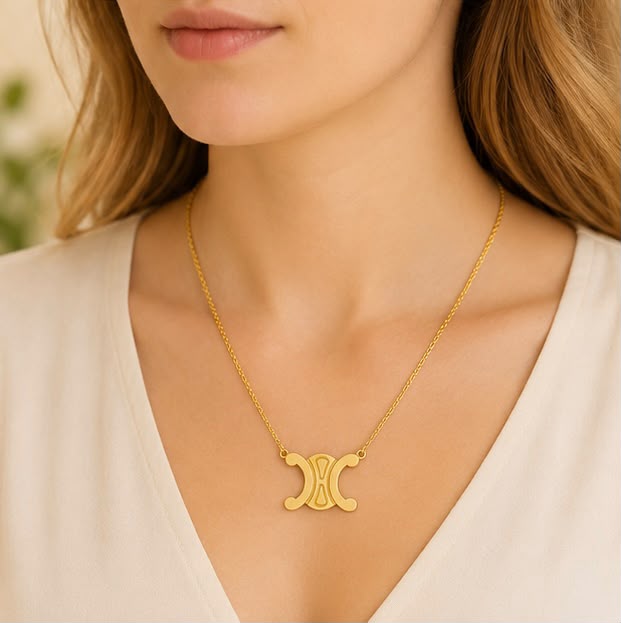 22K Gold Iconic Pendant Chain