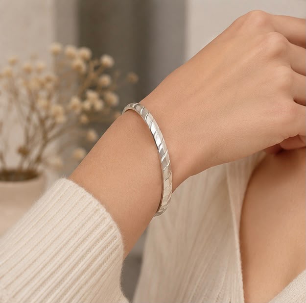 Sterling Silver Faceted Bangle