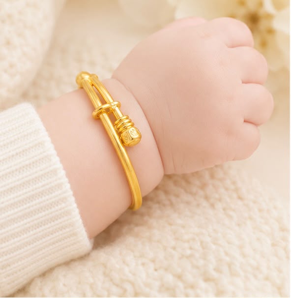 Beautiful 22k Gold Kid Bangle