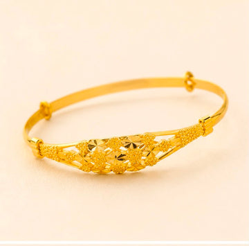 22k Gold Kid Bangle