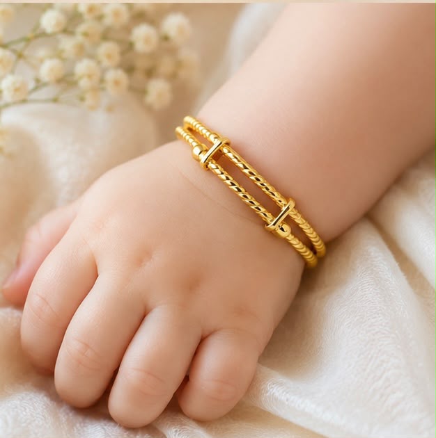 Graceful 22k Gold Kid Bangle