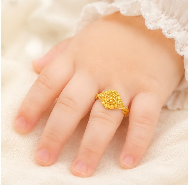 22K Gold Blossom Ring