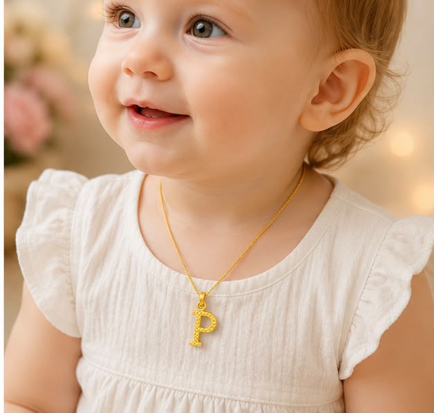 22K Gold Cute P Pendant
