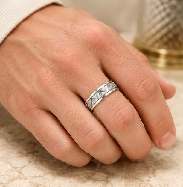 Artisan Edge Silver Ring 925 Sterling
