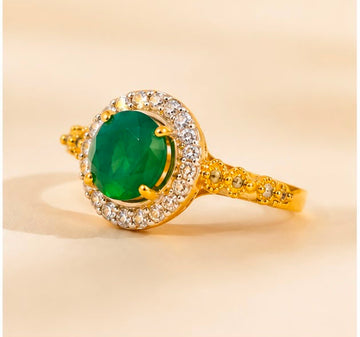 Mesmerizing Emerald 22k Gold Ring