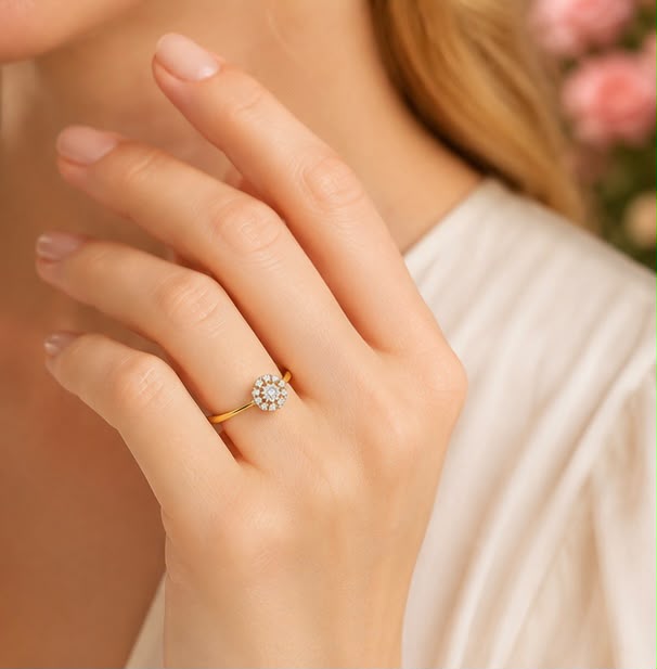 Full of Stone Flower 22k Gold Ring