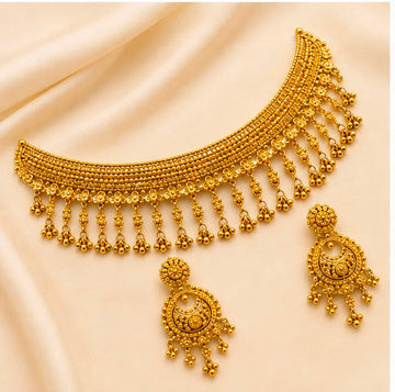 Refined 22k Gold Necklace Set