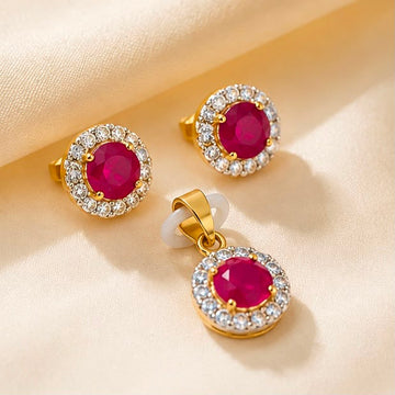 Ruby 22k Gold Pendant Set