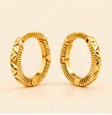 Beautiful Everyday Wear 22k Gold Women Bali