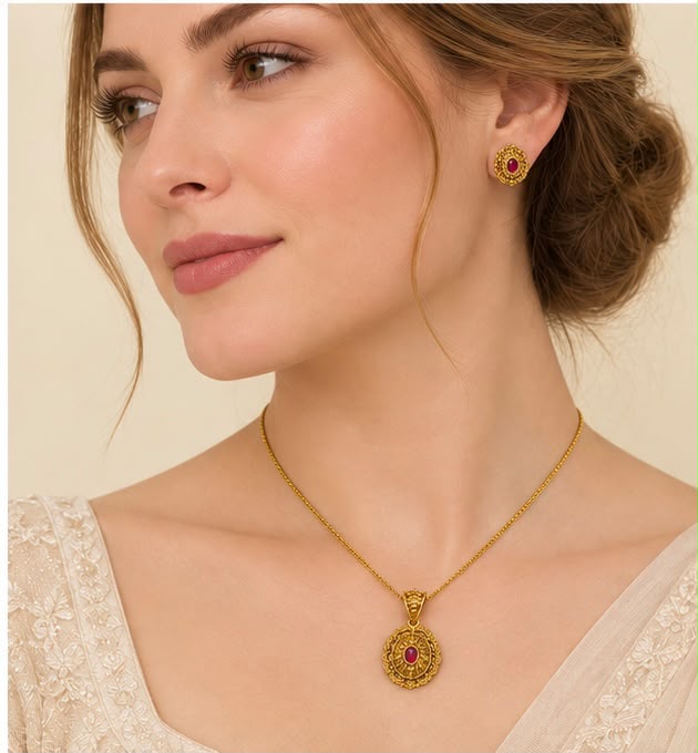 Golden Allure 22k Gold Pendant Set