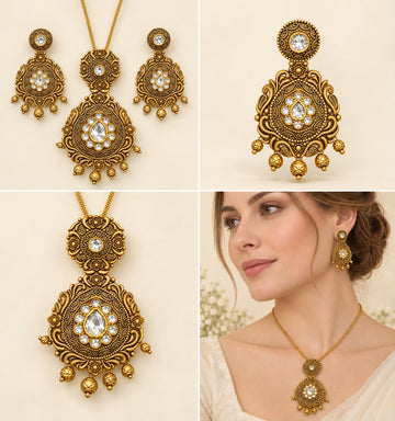 Antique Polished 22k Gold Pendant Set