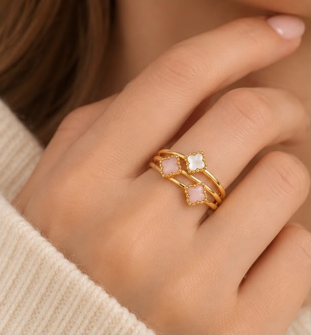 Dual Tone Van-Cleef Daily Wear 22k Gold Women Ring
